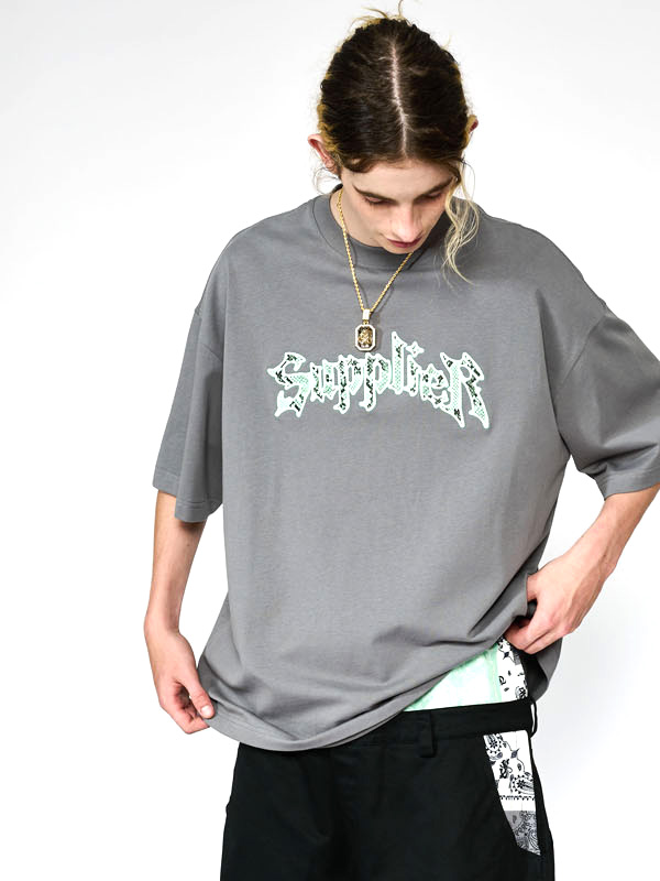 [SUPPLIER] クロス 半袖Tシャツ SUPPLIER（サプライヤー）の「SUPPLIER/サプライヤー CROSS TEE