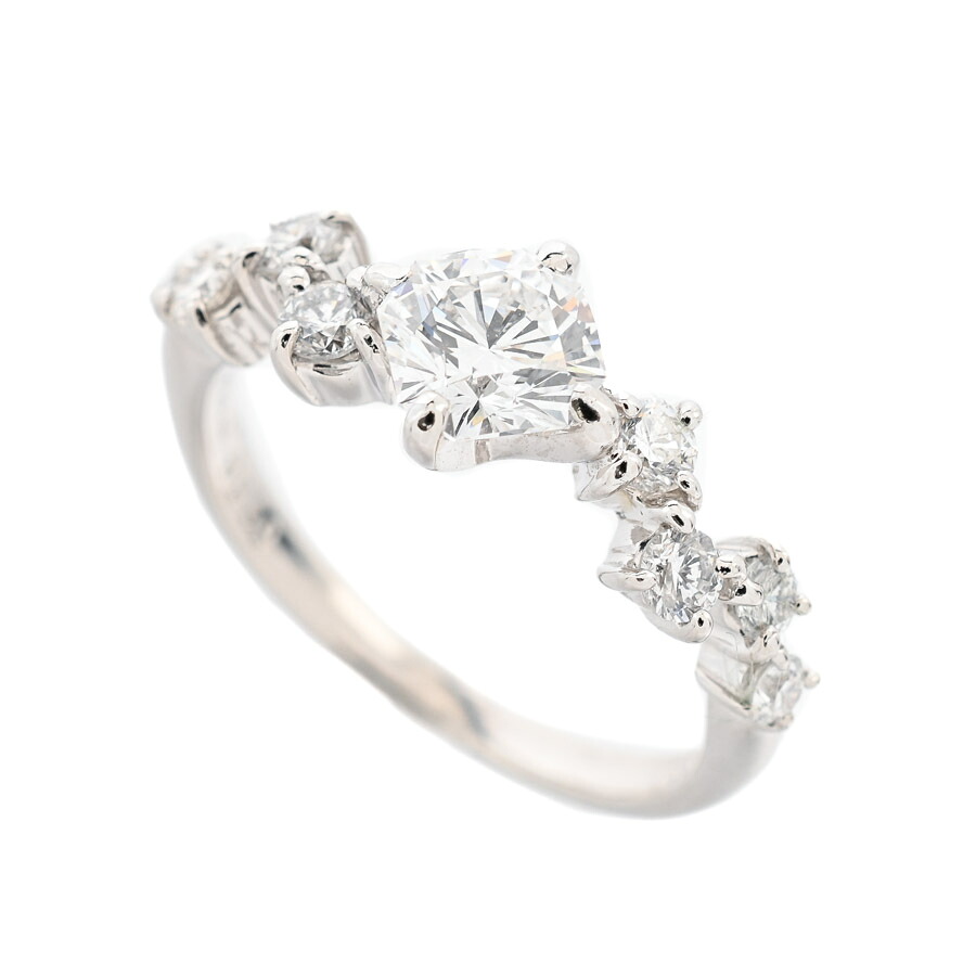 【中古】A品 ダイヤ リング ダイヤ0.53/0.3ct 6.5号 3.0g レディース