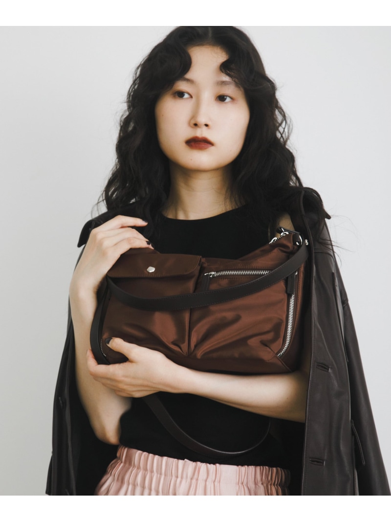 hun RODESKO Dual pocket RODE SKO ロデスコ 御徒面子 ショルダーバッグ 黒いこと 赤銅色【貨物輸送無料】[ Fashion]