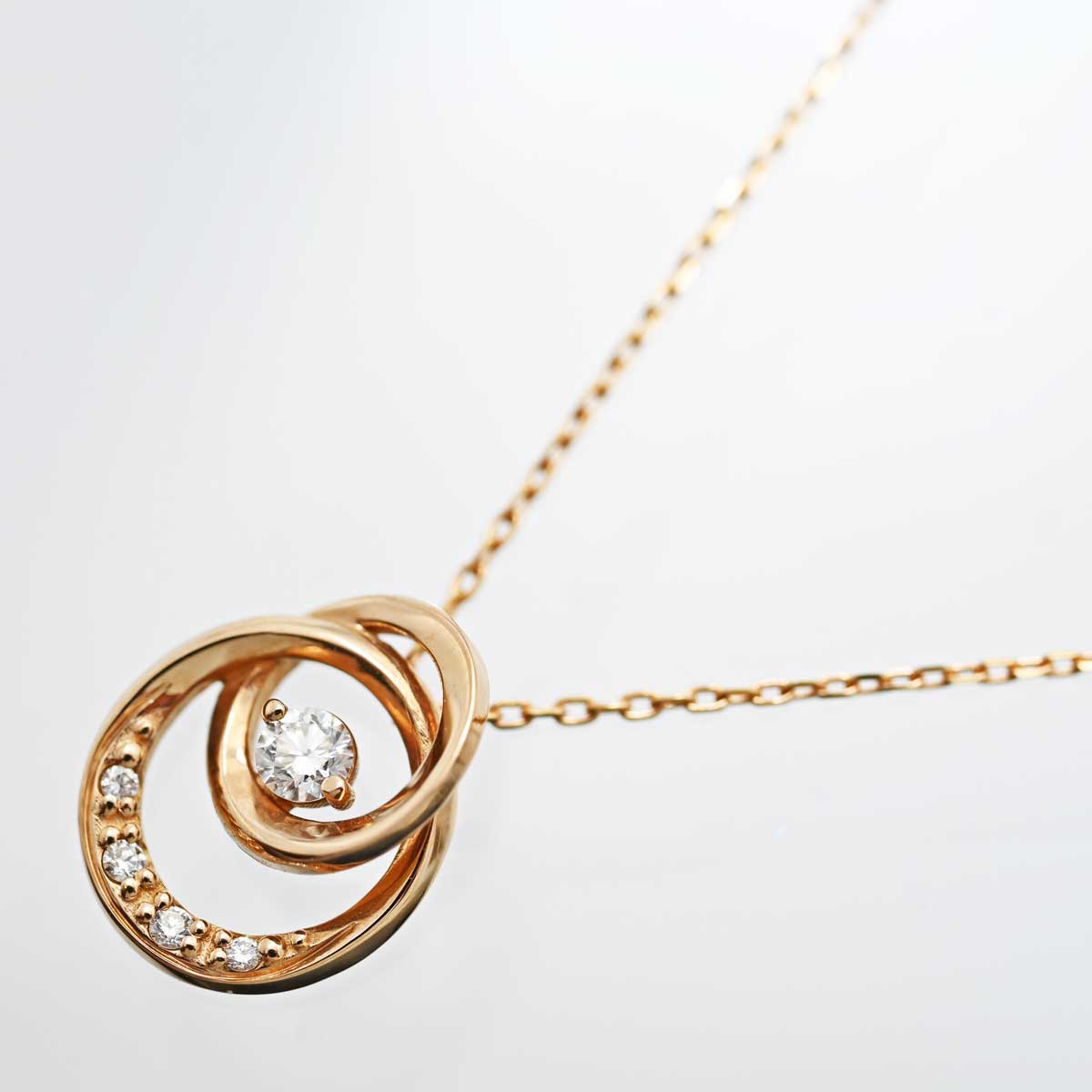 スタージュエリーＫ18ダイヤネックレス お値下げ スタージュエリー K18 0 13ct バケットカットダイヤモンド