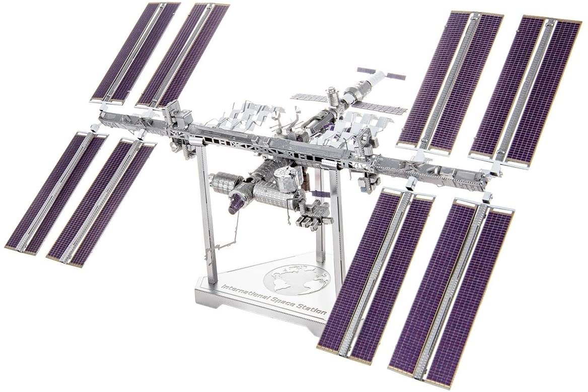 Metal Earth製 プレミアム シリーズ 国際宇宙ステーション 3D メタル モデルキット ピンセット付 プレゼント 贈り物 輸入品 10,075円