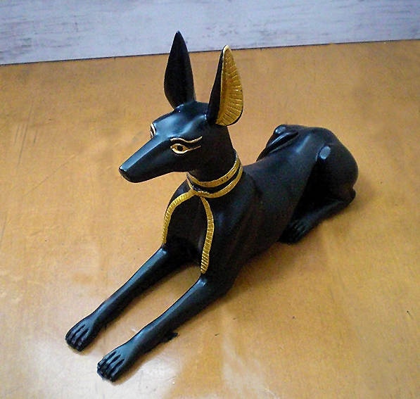 エジプトの大いなる座るアヌビス神 犬 の彫像 ピラミッド 神殿 王宮 ナイル川 ギザ 聖地の主人 医学の神 冥界の主 プレゼント贈物 輸入品 Letempslev K7a Com