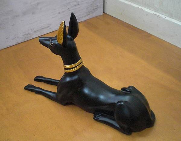 楽天市場 古代エジプトの座るアヌビス神 犬 の彫像 Egyptian Large Sitting Anubis Dog Statue 輸入品 浪漫堂ショップ