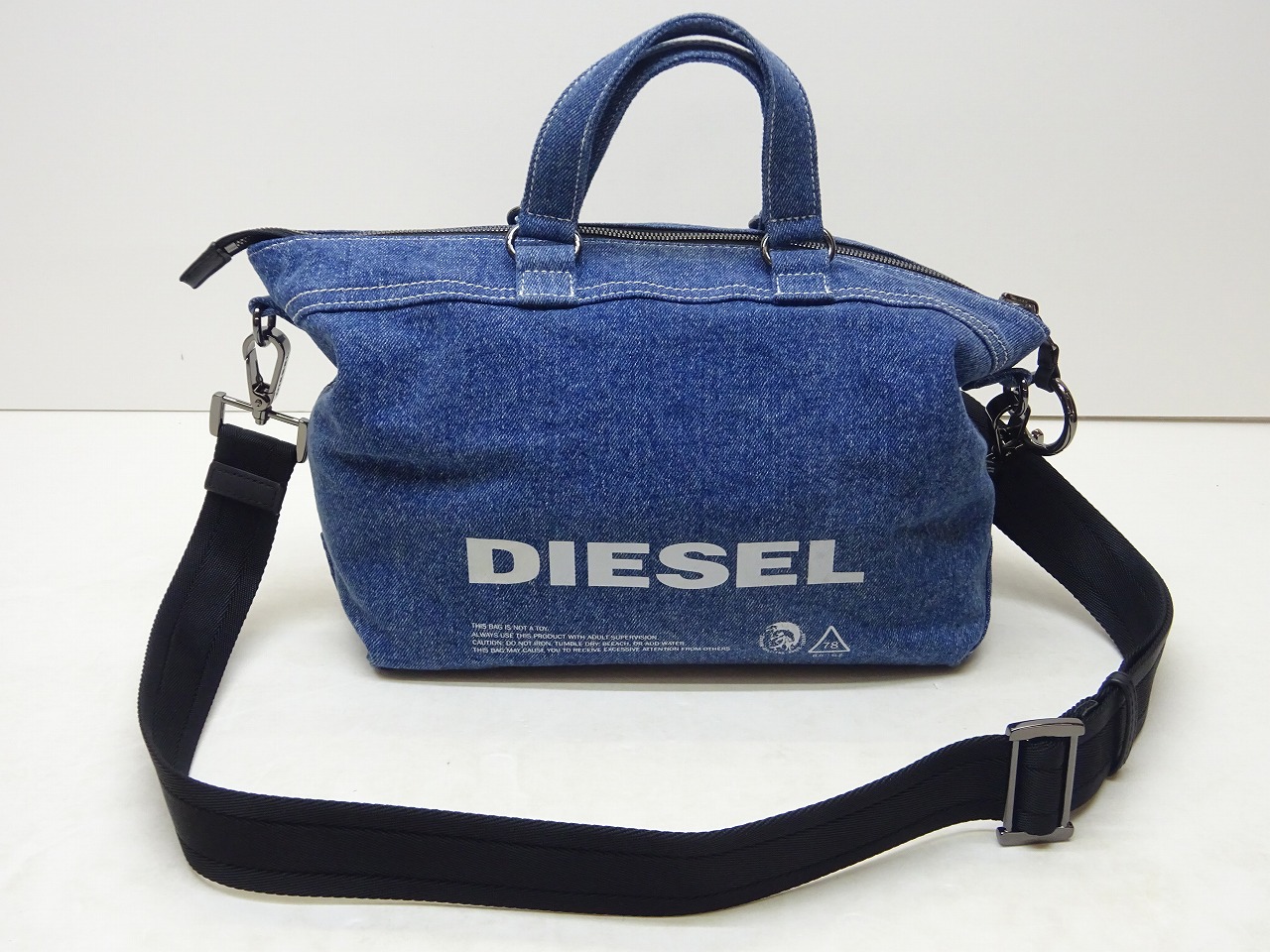 楽天市場 Diesel ディーゼル ムートンライクファー リバーシブル サッチェルバッグ インディゴ デニム ロゴ ボア ファー ショルダー ハンド 2way カバン 中古 カバン 金沢本店 併売品 7500543kz 浪漫遊 楽天市場店