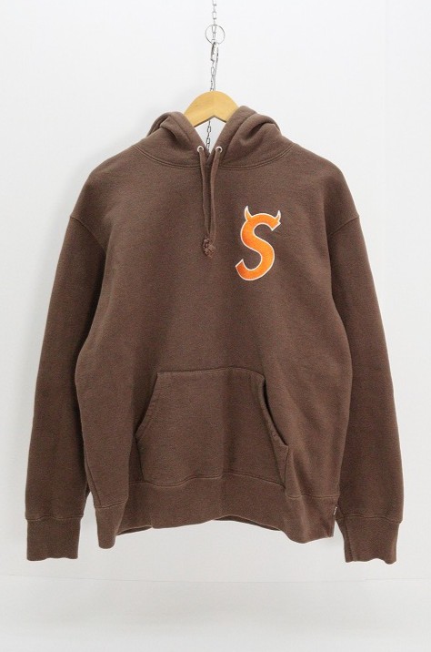 supreme シュプリーム 22AW S Logo hooded sweat 綿（コットン） ブラウン S 【中古】【ストリート・ルード】 【金沢本店 併売品】【689995Kz】