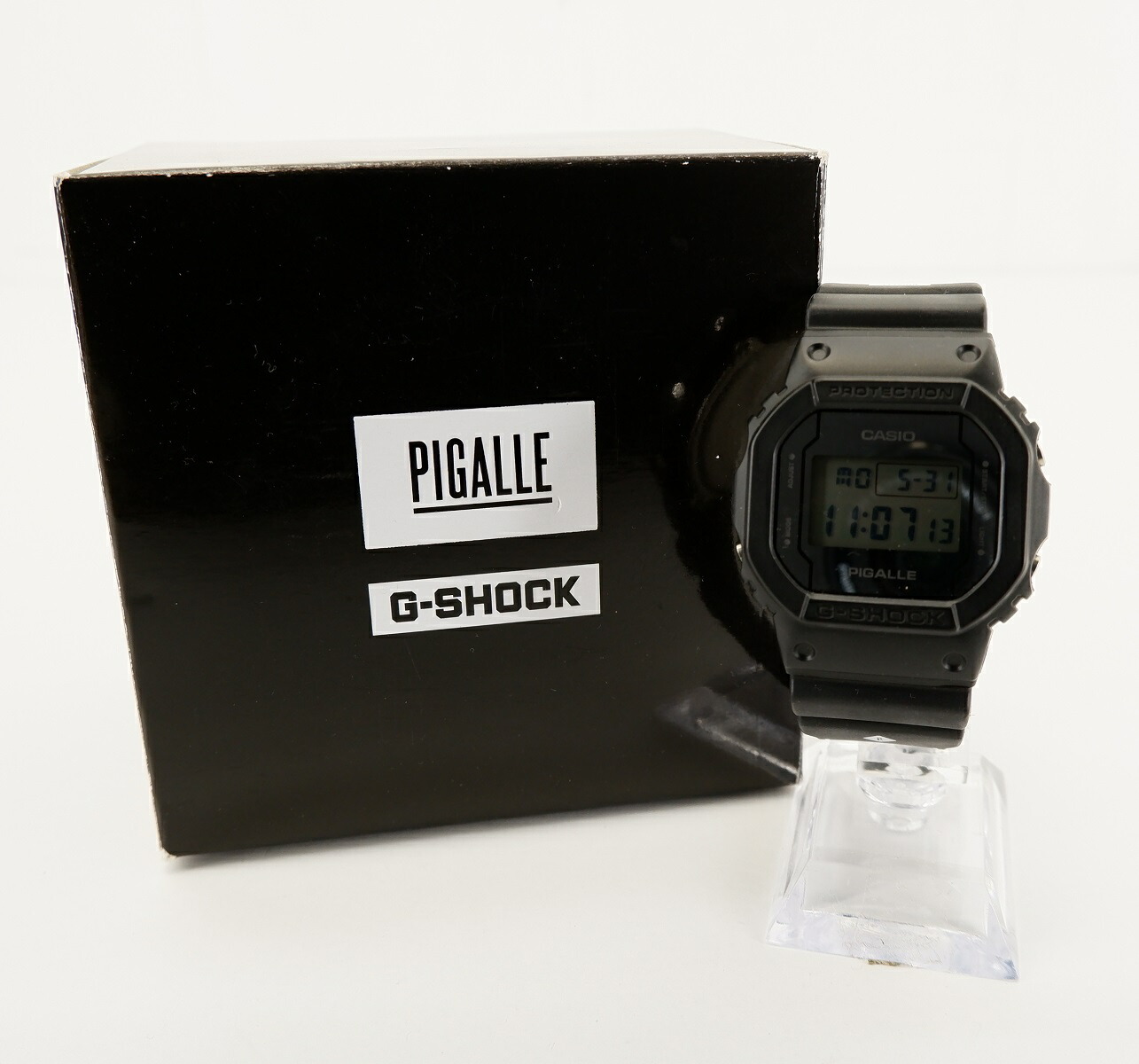 G Shock Pigalle Dw5600pgb ジーショック ピガール コラボ デジタル 時計 ウォッチ 腕時計 ブラック Casio カシオ 電池 Mozago Com G Shock Pigalle Dw5600pgb ジーショック ピガール コラボ デジタル 時計 ウォッチ 腕時計 ブラック Casio カシオ 電池 Mozago Com