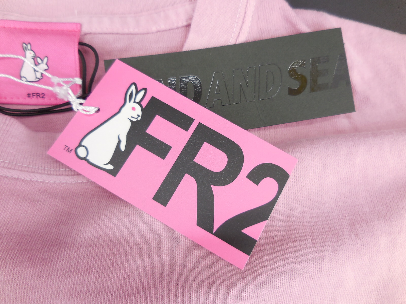 Fr2 Wind And Sea S S Print Tee Size Free エフアールツー ウィンダンシー コラボ プリント 半袖tシャツ ピンク Frc1279 ファッキングラビット Fr2梅限定 Mozago Com