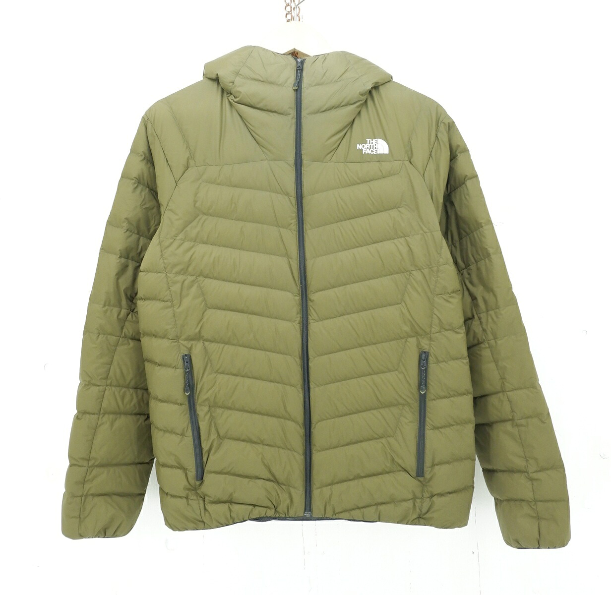 THE NORTH FACE THUNDER HOODIE size：M ザ・ノース・フェイス サンダーフーディ ダウンジャケット アウター カーキ ノースフェイス NY81711 ゴールドウイン