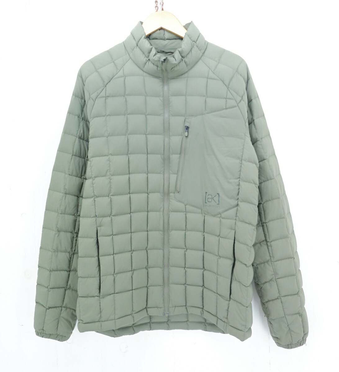 BURTON LITE DOWN JACKET size：L バートン ともし火 落ち込む上衣 アウター カーキ 18947