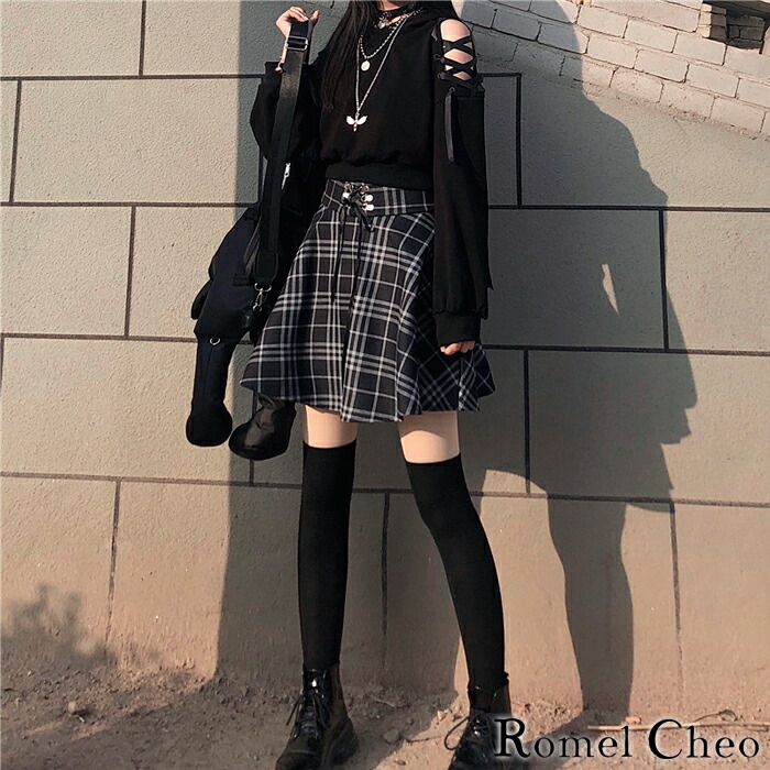 楽天市場 送料無料 Romelcheo 猫耳 オープンショルダー パーカー オプショル オフショル トップス 肩あき 肩出し 編み上げ レディース 黒 レディース 韓国 ファッション ガーリー 原宿系 青文字系 病みかわ ハロウィン 衣装 コスプレ ロメルチェオ Romelcheo