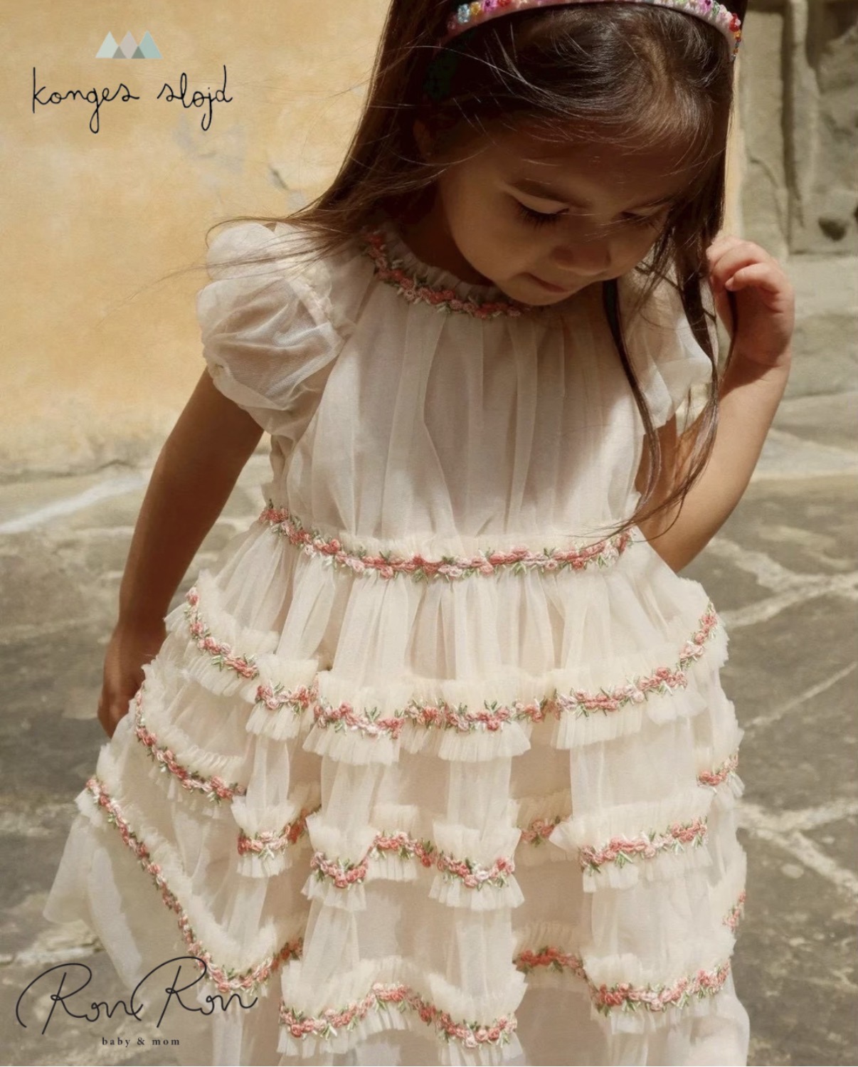 [konges slojd]【オススメ】【NEW】 JOELLE DRESS | BUTTERCREAM　コンゲススロイド　インポート子供服　ワンピース　ドレス　ギフト　女の子　男の子　可愛い　子供服　海外子供服｜RonRon baby and mom 店