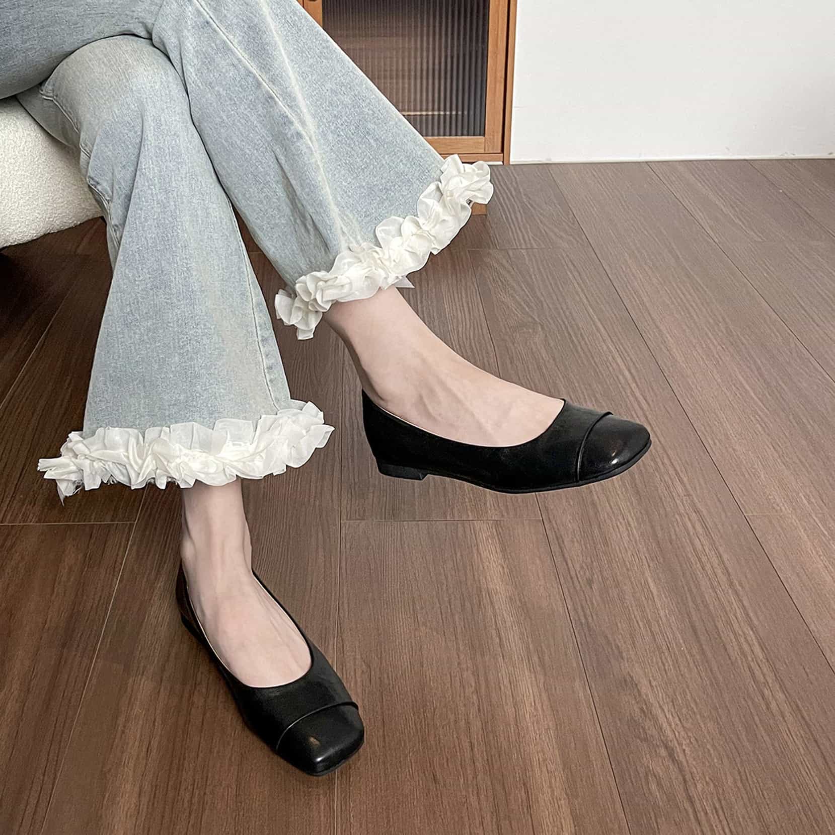 パンプス レディース スクエアトゥ ぺたんこ フラットシューズ 柔らかい 痛くない 履きやすい 歩きやすい 疲れにくい 事務 通勤 カジュアル ローヒール アイボリー