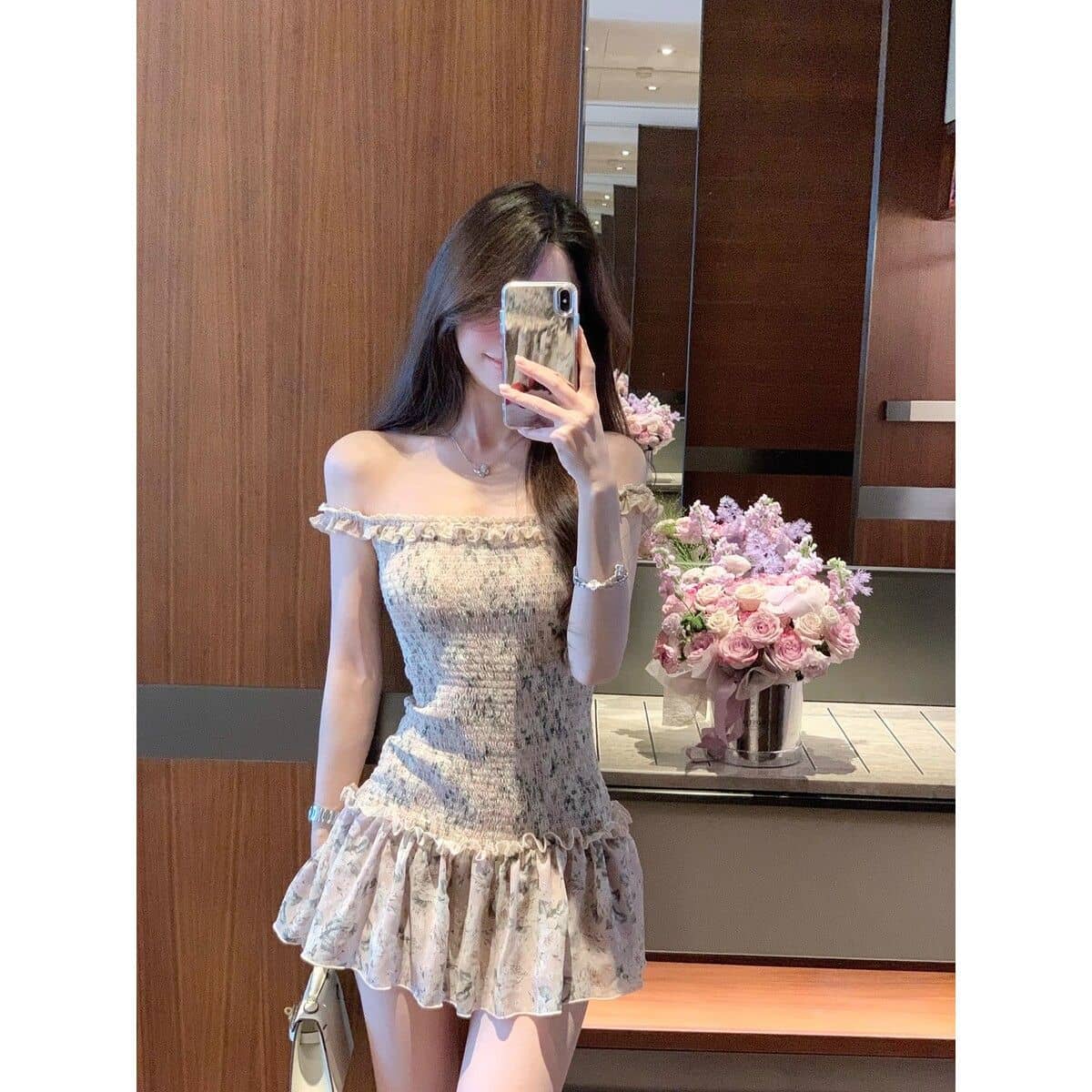 オフショルダー ワンピース 花柄 レディース シャーリング タイト ミニ フリル ギャザー 大人可愛い ファッション きれいめ セクシー ドレス フェミニン お呼ばれ パーティー リゾート 春 夏 夏