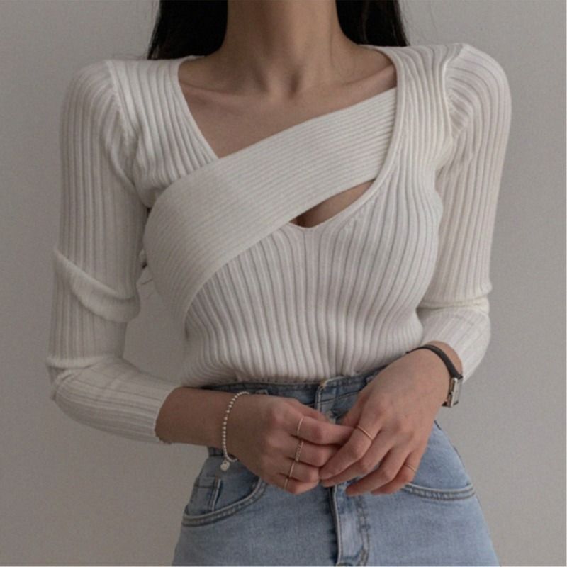 ニット トップス レディース 長袖 Vネック クロスデザイン セクシー 胸元 あき リブニット タイト スリム きれいめ 上品 柔らかい 伸縮性 カジュアル 春 秋 冬 おしゃれ インナー カーキ