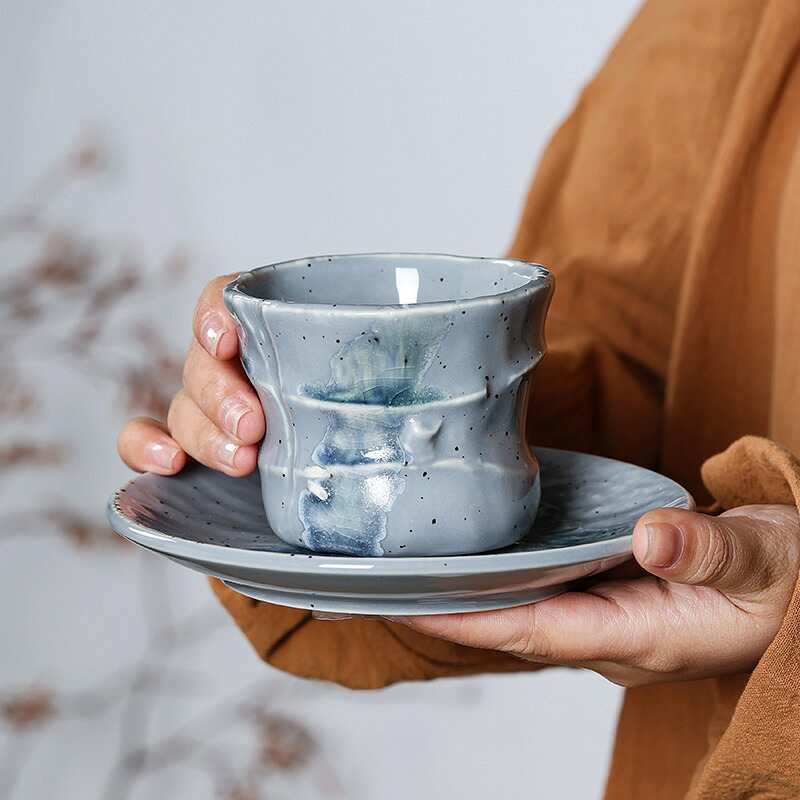 コーヒーカップ ソーサー セット ティーカップ おしゃれ 陶器 160ml 北欧 レトロ アンティーク 手作り風 不規則な形状 水色 碗皿 珈琲カップ カフェ 来客用 プレゼント ギフト 焼き物 ぬく