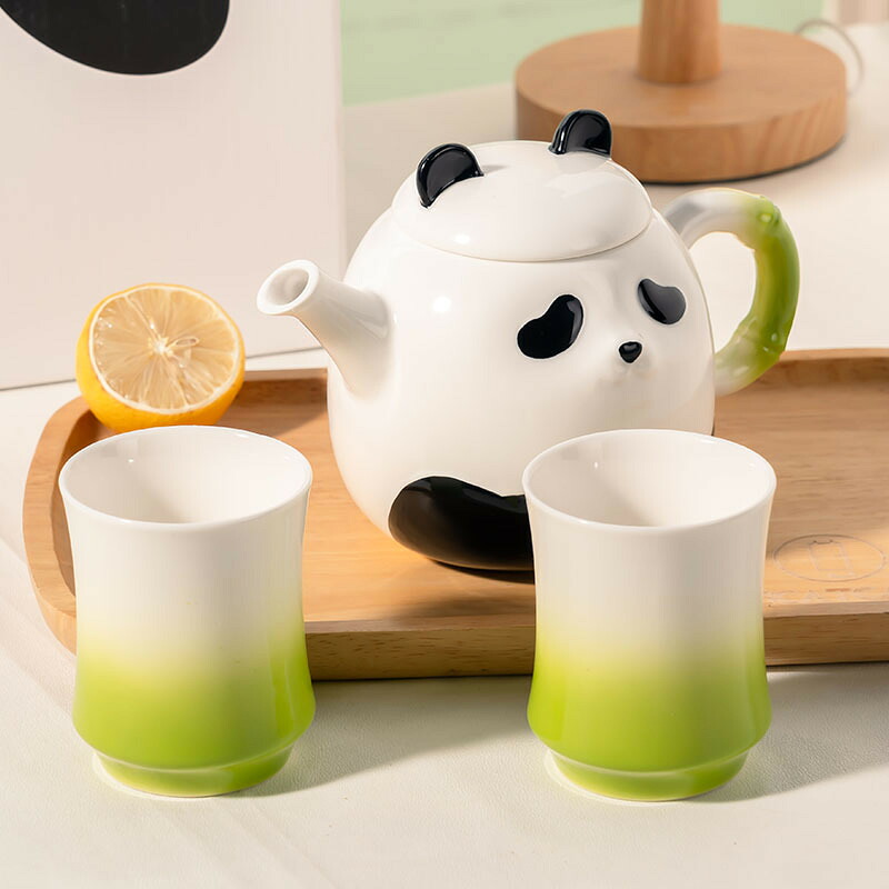 ティーポット 急須 茶器仕掛ける ジャイアントパンダ 瀬戸もの 1ポット 2優勝杯 愛くるしげ 癒やし 毛の荒物 青写真 竹 主題 室内装飾 茶の葉 紅茶の葉 差し上げ物 差し上げ物 差しあげる用