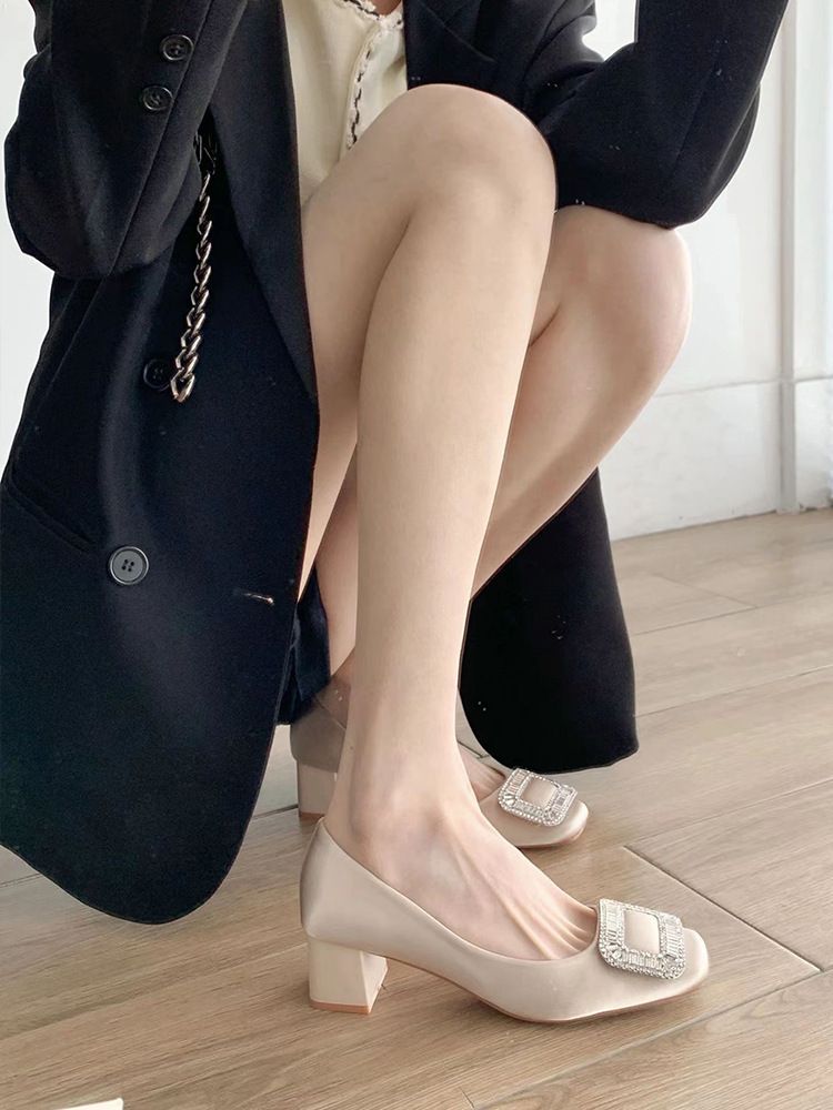 パンプス 痛くない 結婚式 ビジュー スクエアトゥ 太ヒール 5cm レディース 歩きやすい チャンキーヒール サテン調 キラキラ パーティー フォーマル 入学式 卒業式 謝恩会 二次会 オフィス エ