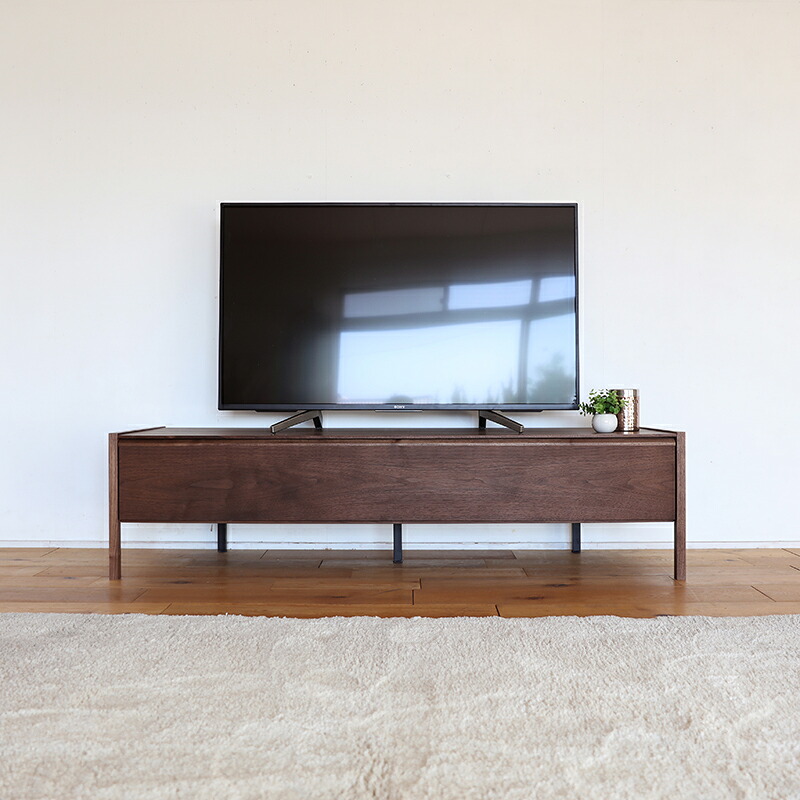 クーポン祭り開催中【 在庫わずか 】 商品名| RST テレビ台 160cm テレビボード カラー| ブラウン ウォールナット無垢材 サイズ| 幅 1600 奥行 445 高さ 407 mm 生産国| 国産 日本製 ローボード ロータイプ ※脚部の取り付けが必要です