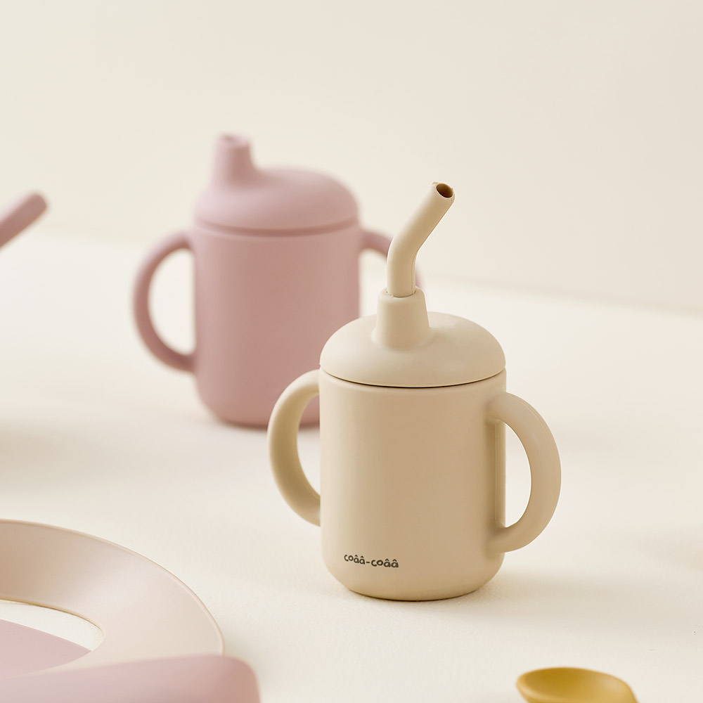 市場 2個セット スパウト ファスト カップ 4色 ベビーカップ ストローマグ シッピーカップ トレーニングカップ