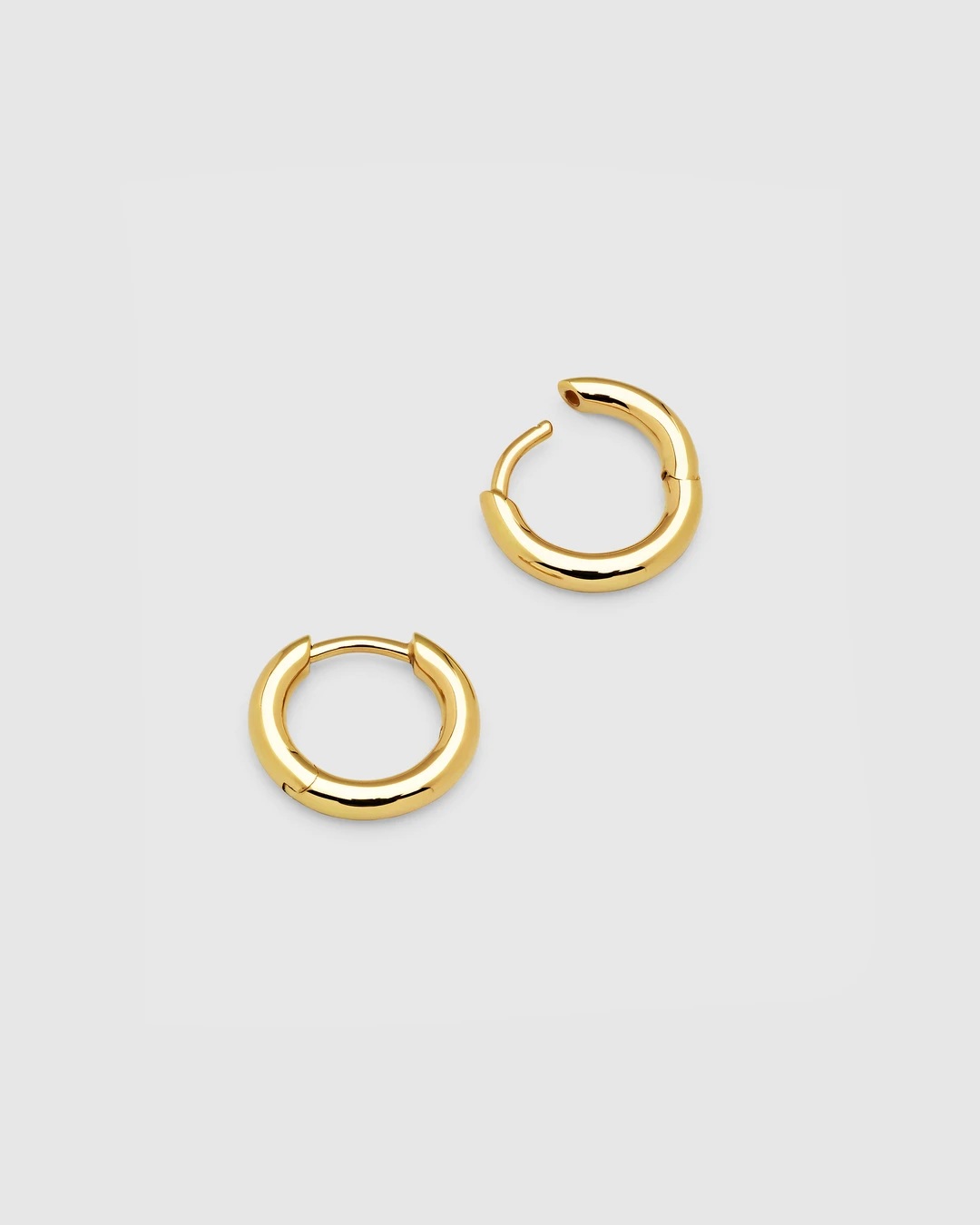 【堅苦しさ・定め事取りまわし】TOMWOOD トム白木 Classic Hoop Small Gold 100194 ピアス イヤリング メンズ レディース ユニ一発やる 貨物輸送無料