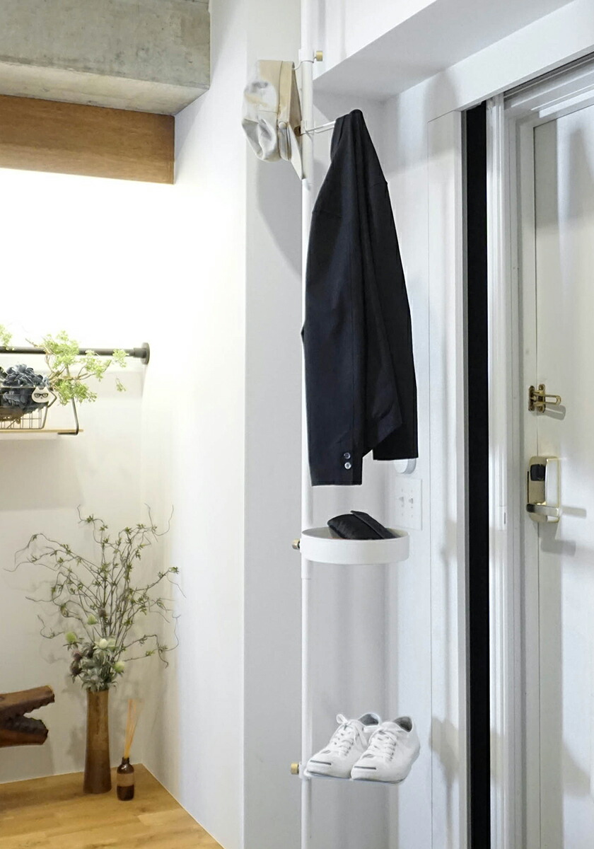 楽天市場 ドローアライン 突っ張り棒 つっぱり棒 伸縮 シューズラック 靴 収納 ラック スリッパラック 靴置き 靴箱 下駄箱 引っ掛け 小物収納 傘立て おしゃれ ブラック ホワイト モノトーン 玄関収納 マット スチール 新生活 Draw A Line 017 Shoes Rack