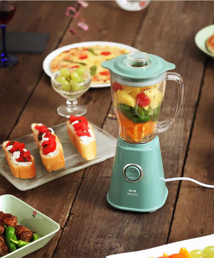 楽天市場 選べる特典 レシピ付き Bruno ブルーノ ミキサー コンパクトブレンダー ブレンダー 氷 Boe023 離乳食 調理セット ダイエット スムージー レトロ 氷も砕ける レトロ ミニブレンダー ギフト ポイント10倍 送料無料 Bruno コンパクト ブレンダー