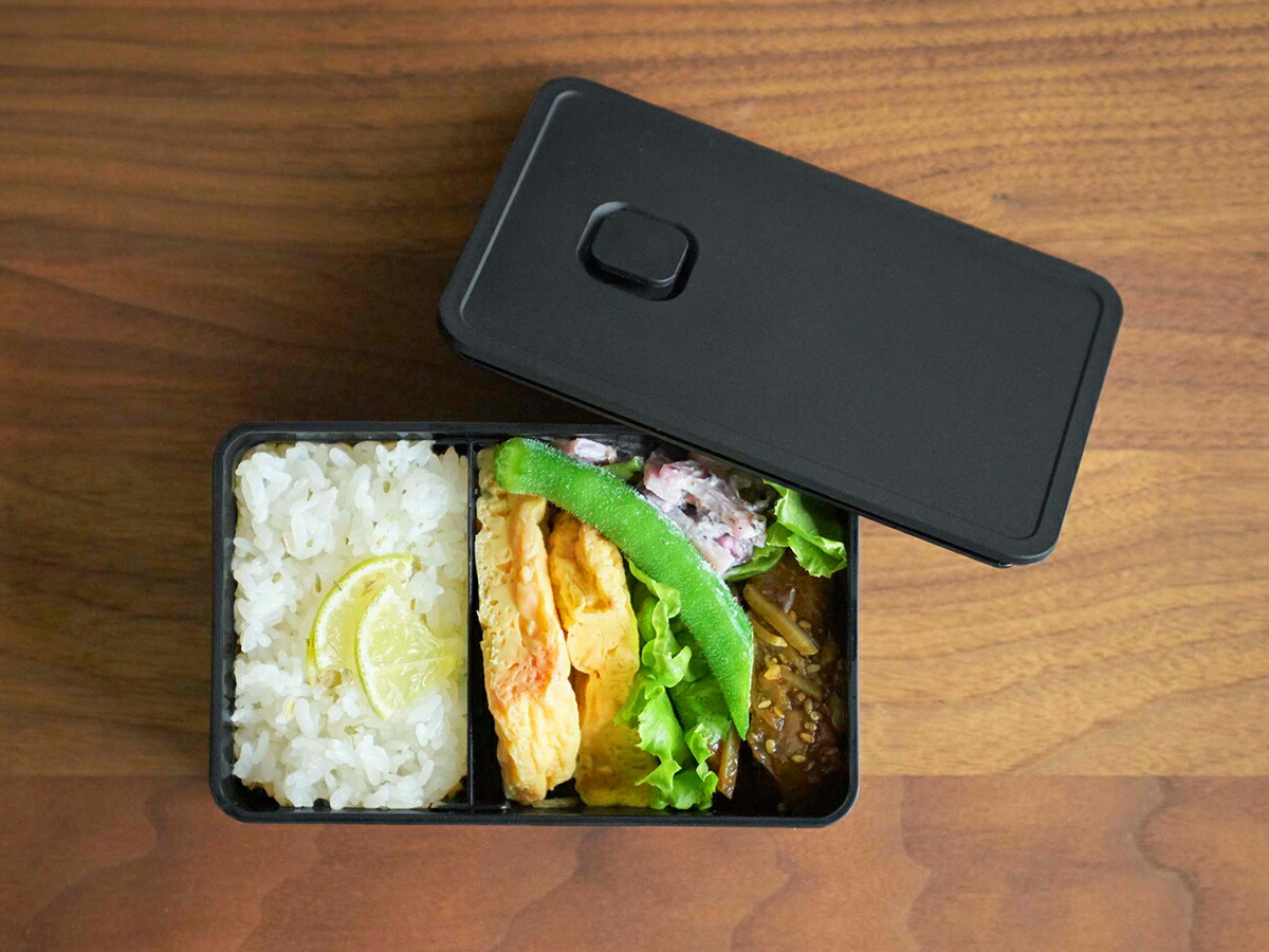 楽天市場 バルブ付き密閉ランチボックス タワー 山崎実業 Tower ランチボックス おしゃれ シンプル 弁当箱 汁漏れ 汁もれ 防止 保存容器 パッキン お弁当箱 電子レンジ レンジ可 モノトーン Yamazaki ブラック ホワイト 43 44 新生活 ポイント10倍