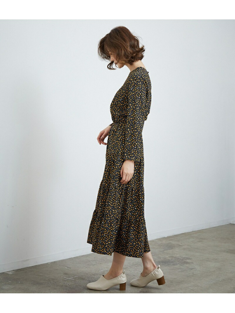 楽天市場 Sale 49 Off ドット小花ティアードワンピース Rope Picnic ロペピクニック ワンピース ワンピースその他 ホワイト ブラック Rba E Rakuten Fashion Rope Picnic ロペピクニック