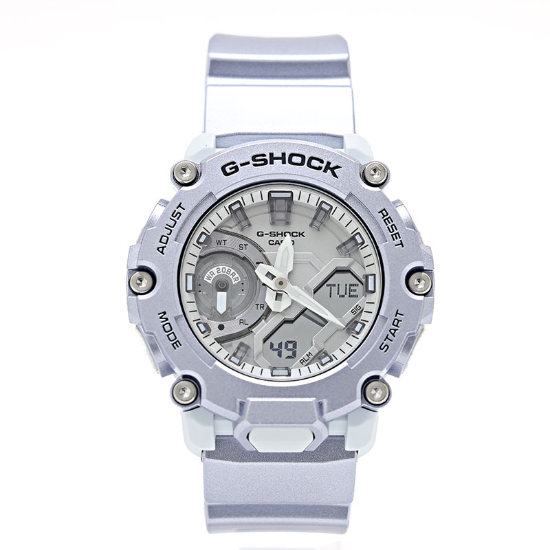 カシオ ウオッチ メンズ G-SHOCK Forgotten Future しろがね色 メタリックシルバー GA-2200FF-8A CASIO
