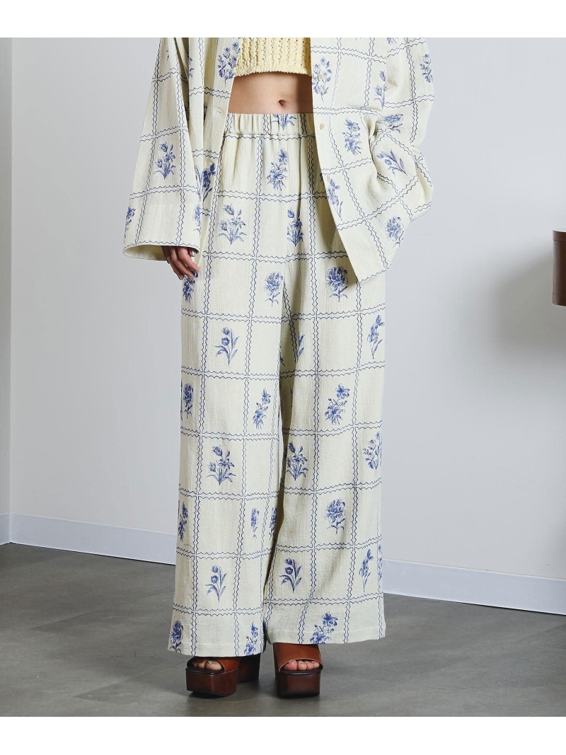 EMBROIDERY PANTS ROSE BUD ローズバッド パンツ その他のパンツ ブラック ホワイト【送料無料】[ Fashion]｜ROSE BUD／ローズバッド