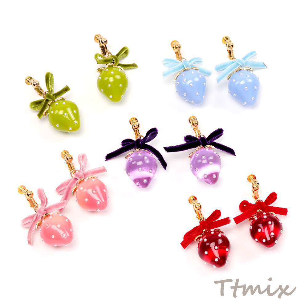 【いちご】おまとめ３点　ミルキーグラデーションリボンのピアス　イヤリング 花といちご(678) ピアス/イヤリング/ノンホールピアス/樹脂