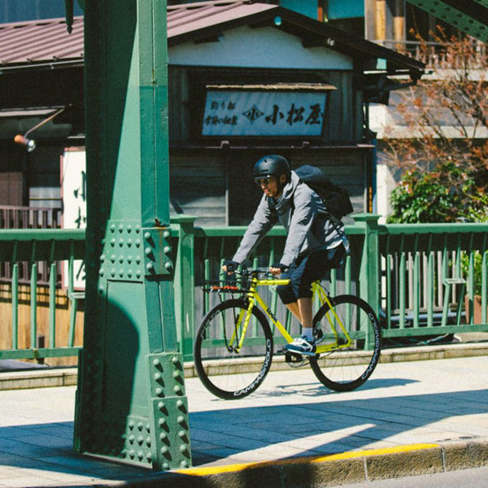 Bern ヘルメット Macon Visor Bern 2 0 ロードバイク ピストバイク カシウェア ピスト Bmx Katespsde 通勤 スケボー スケート スノボー メンズ レディース かっこいい かわいい おしゃれ 彼氏 彼女 誕生日プレゼント お祝い おすすめ ブランド 人気 Rosycatsbern