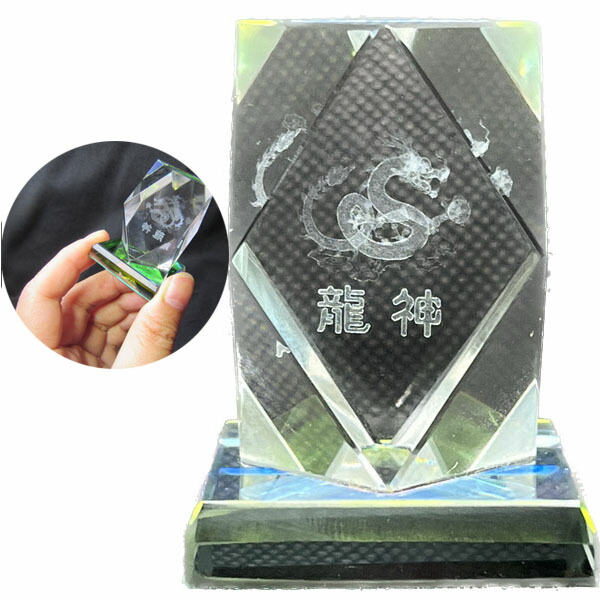 楽天市場】レーザー彫りクリスタル置物 角型 大（玉龍558B 背面