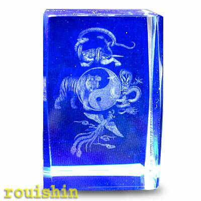 越中庄川　井波彫刻　林啓二郎作　木彫　辰　雲龍　龍　置物　床置 Amazon.co.jp: 越中庄川 井波彫刻 林啓二郎作 木彫 辰 雲龍 龍