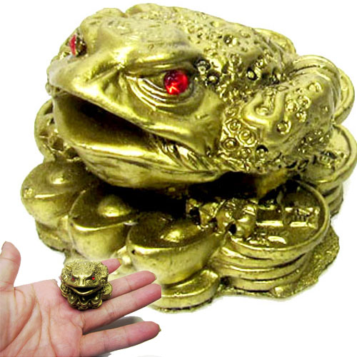 がま　蟾蜍 置物 彫刻 Amazon.co.jp: YZBQEJ ミニチュア木彫り 銭蛙 蟾蜍 カエル 風水