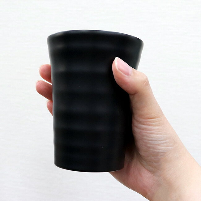 陶器風 真空二重構造 ステンレス タンブラー ブラック 保温 保冷 おしゃれ 陶器調 ステンレスタンブラー セラミックタンブラー コップ カップ 湯呑 割れない 300ml 軽量 シンプル コーヒー お酒 晩酌 お茶 プレゼント マグカップ グラス 宅飲み ギフト 持ち運び 焼肉 q