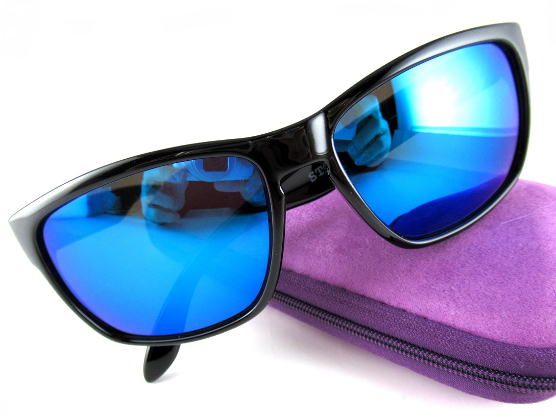 y*e様 【未使用・付属品全てあり】EFFECTOR × arena別注サングラ 楽天市場】眼鏡・サングラス（ブランドアリーナ）（バッグ・小物