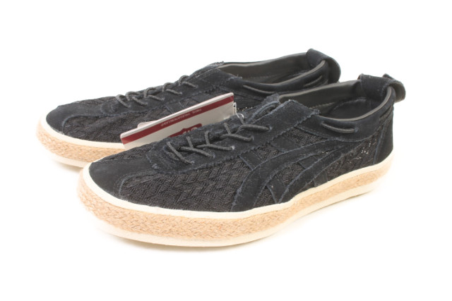 onitsuka delegation light