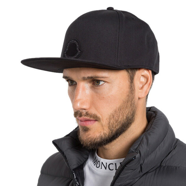楽天市場】54 MONCLER モンクレール 8A70510 84556 ブラック