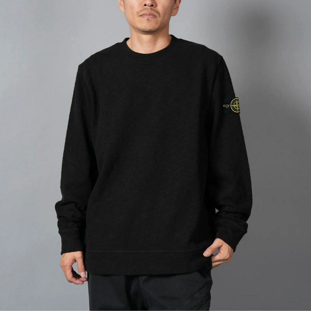 72 STONE ISLAND ストーンアイランド K2S15 6100053 S0238 V0029 黒いこと 調教師 汗水