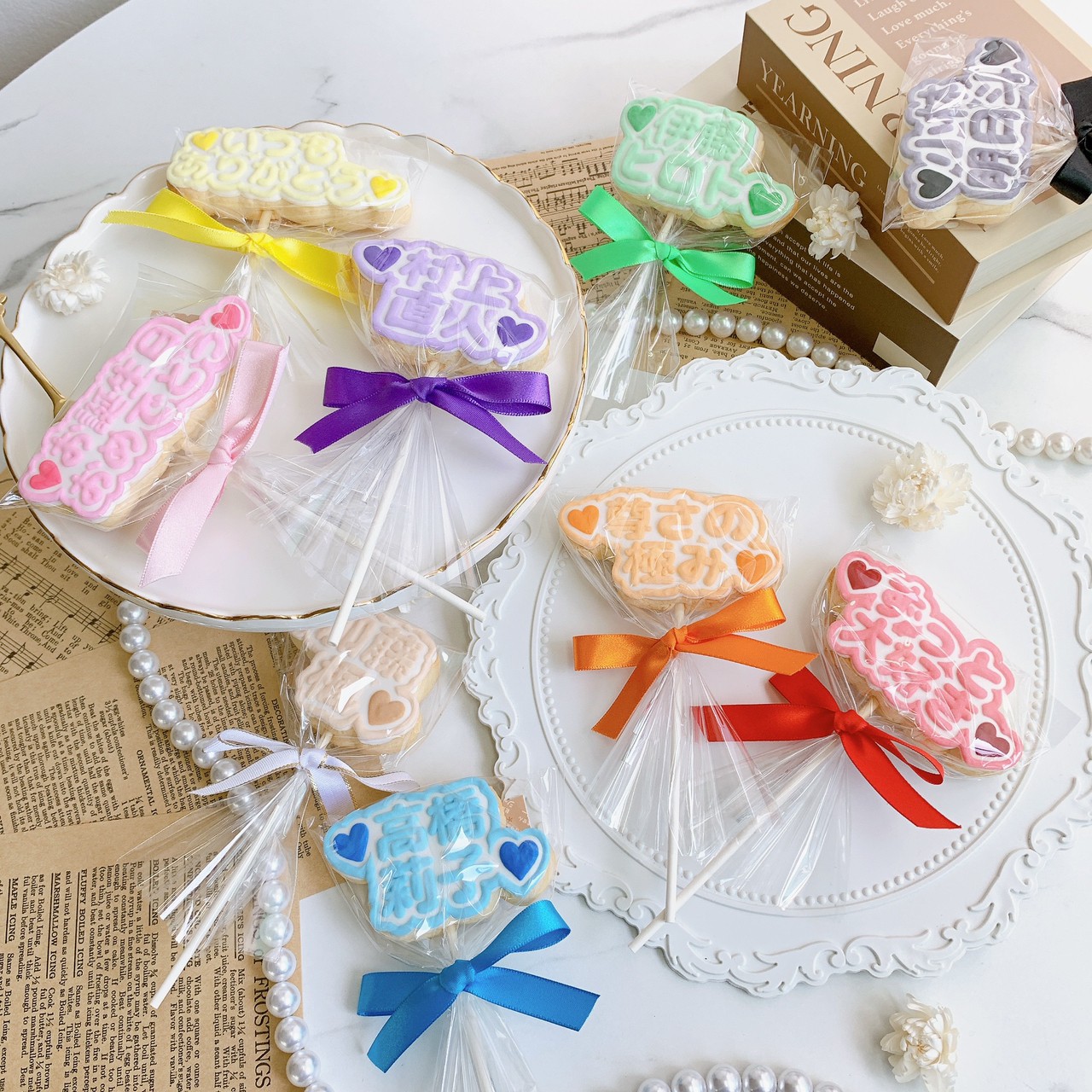 オーダー　ロリポップ クッキー★アイシングクッキー 楽天市場】うちわ文字ロリポップアイシングクッキー 《全9色/お好き