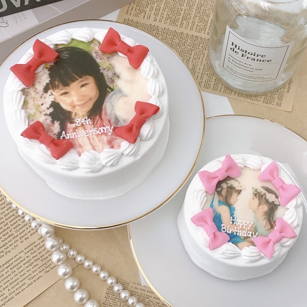 ミニリボントッピング付き 写真ケーキ 6号（18cm） 【 写真ケーキ センイルケーキ かわいい おしゃれ お祝い 記念日 インスタ映え ケーキ スイーツ プリントケーキ おもしろ ケーキ サプライズ ケーキ ギフト プレゼント 贈り物 】