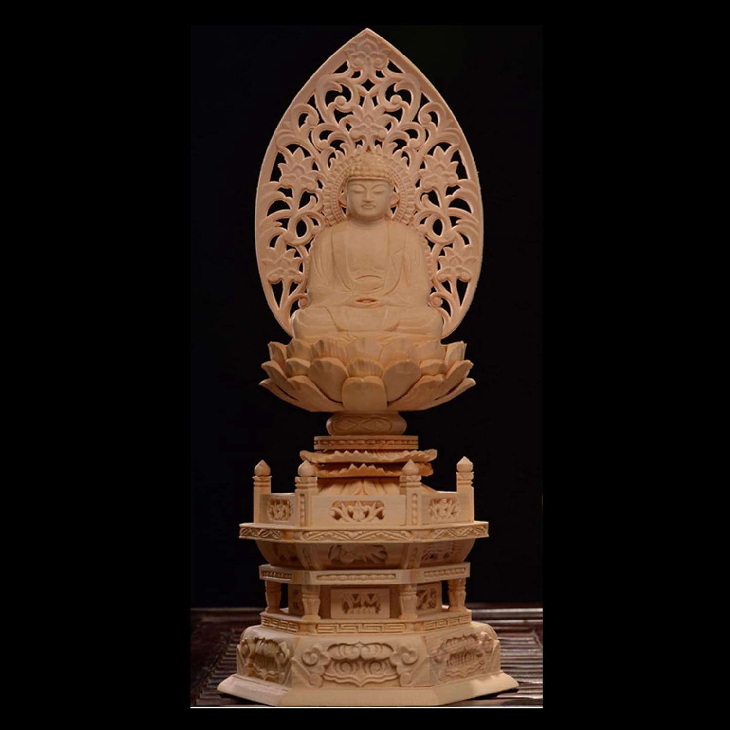 デイパレ 仏像【如来】釈迦如来座像 仏壇仏像 置物 祈る 厄除け 桧木製高級木彫り 草光背 六角台 『曹洞宗・臨済宗・天台宗』◆仏壇用のご本尊仏像 (Size:高さ31cm)|デイリーパレット店