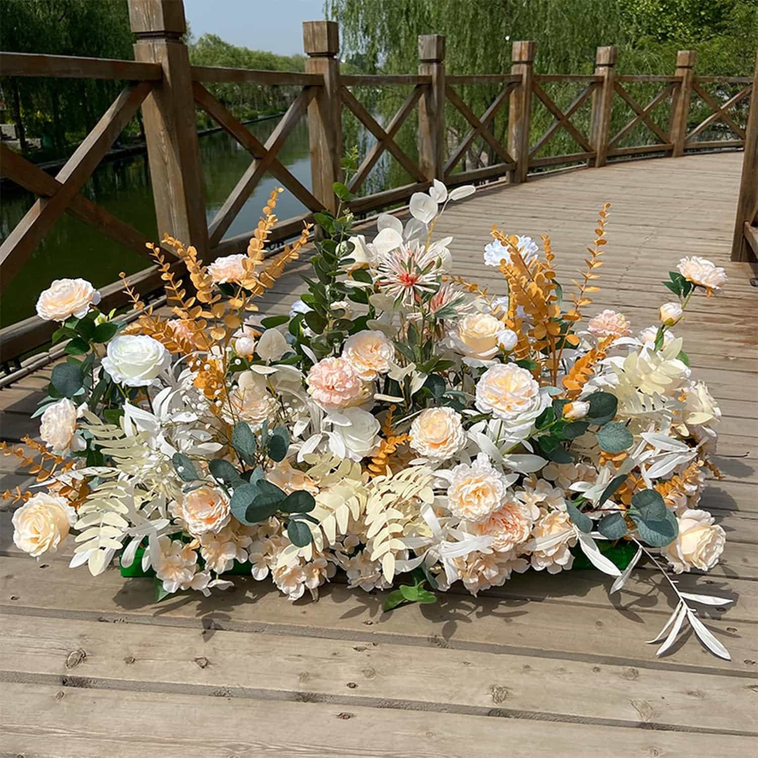 造花 観葉植物 フラワーアレンジメント シルクフラワー インテリア 屋外 本物そっくり F 自然でリアル 室内 ホーム ベランダ 飾り用 柔らかい フラワーガイド カラー1 結婚式装飾 フラワーボック｜デイリーパレット店