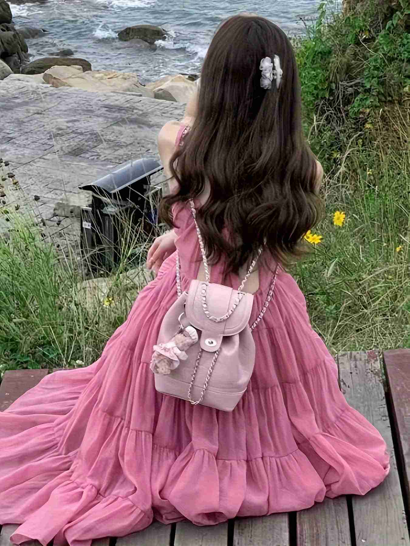 【大人可愛い】ワンピース レディース バックリボン キャミソールワンピース ティアード ロングワンピース マキシ丈 ティアードワンピース 背中あき 背中見せ 膝下 ノースリーブ キャミワンピ ドレス 体型カバー 着痩せ 細見え リゾート 海 ビーチ 旅行 デート