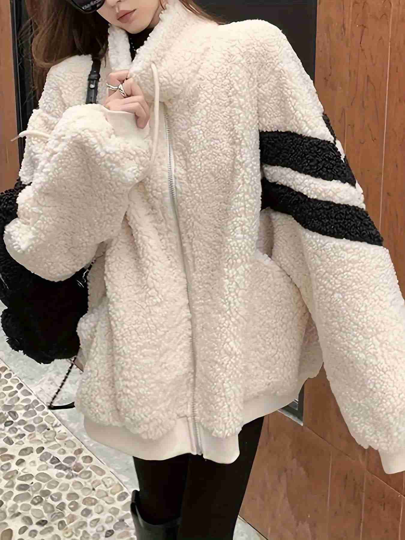 【もこもこ暖か】 ボアブルゾン レディース ボアジャケット アウター 秋冬 厚手 バイカラー ライン ビッグシルエット ジャンパー ジップアップ パーカー フード付き 暖かい 防寒 ゆるい 韓国 ファッション カジュアル ストリート 体型カバー オーバーサイズ ゆったり