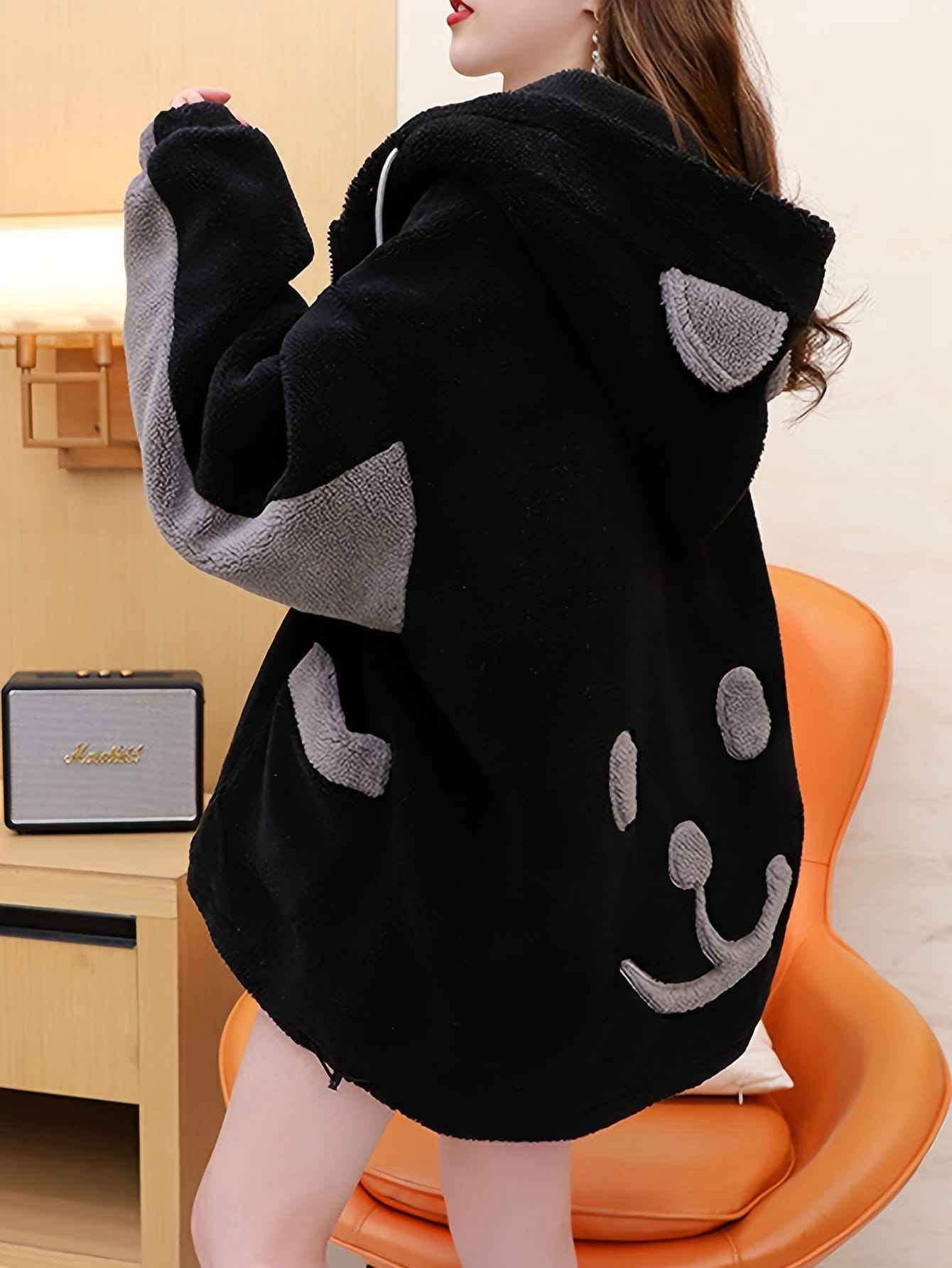 【クマ耳】ボアパーカー レディース フリースジャケット アウター もこもこ ふわふわ 暖かい 防寒 ブルゾン ジップアップ フード付き パーカー 上着 羽織り ビッグシルエット オーバーサイズ ゆったり 体型カバー 韓国 カジュアル かわいい 部屋着 ルームウェア 秋冬 6,727円