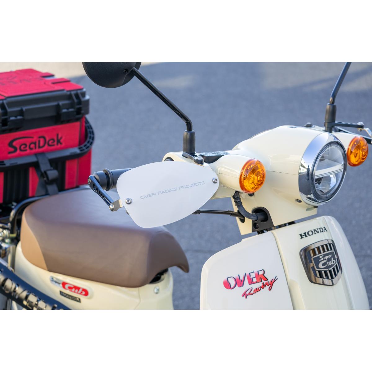 OVER RACING (オーバーレーシング) ナックルガード ホワイトxブラック SUPER CUB110 57-126-07WB