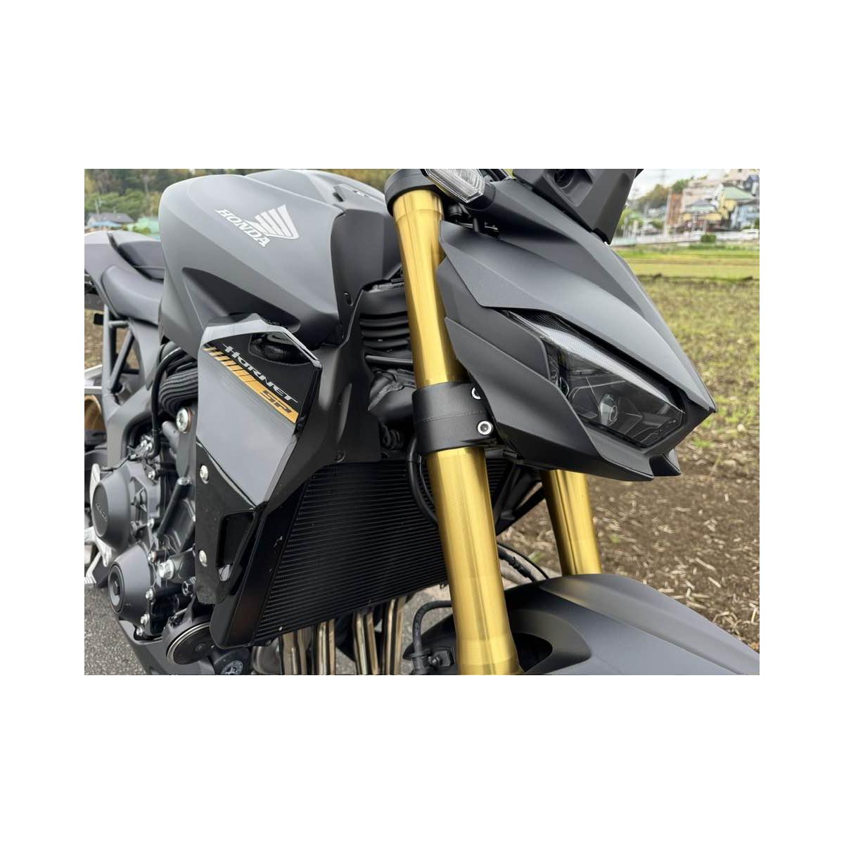ストライカー ラジエターコアガード CB1000HORNET/SP SS-CG171|バイクパーツ・用品 ラバーマーク