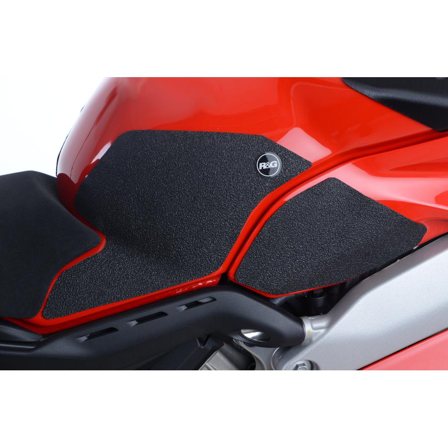R&G (アールアンドジー) トラクションパッド ブラック Panigale V4/V4S/Speciale RG-EZRG221BL｜バイクパーツ・用品　ラバーマーク